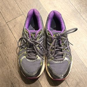 2/28 ASICS GEL EXAULT